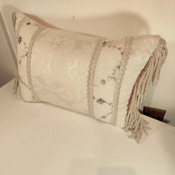 Designer Guild Collection Pillows for Living Room, Boudoir. NWOT Vine embroidery - Picture 2 of 6